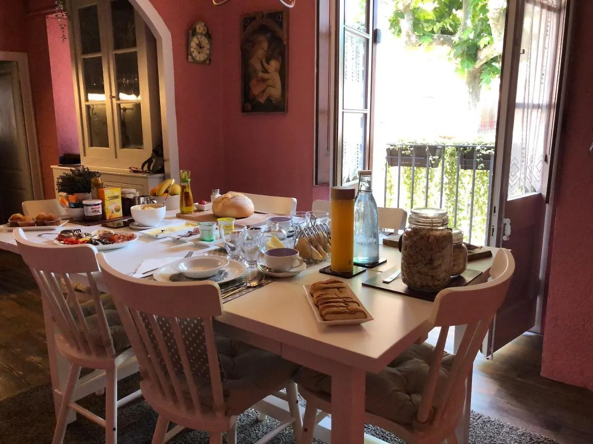 Escloper B&B Sant Juliá de Vilatorta Bed & Breakfast